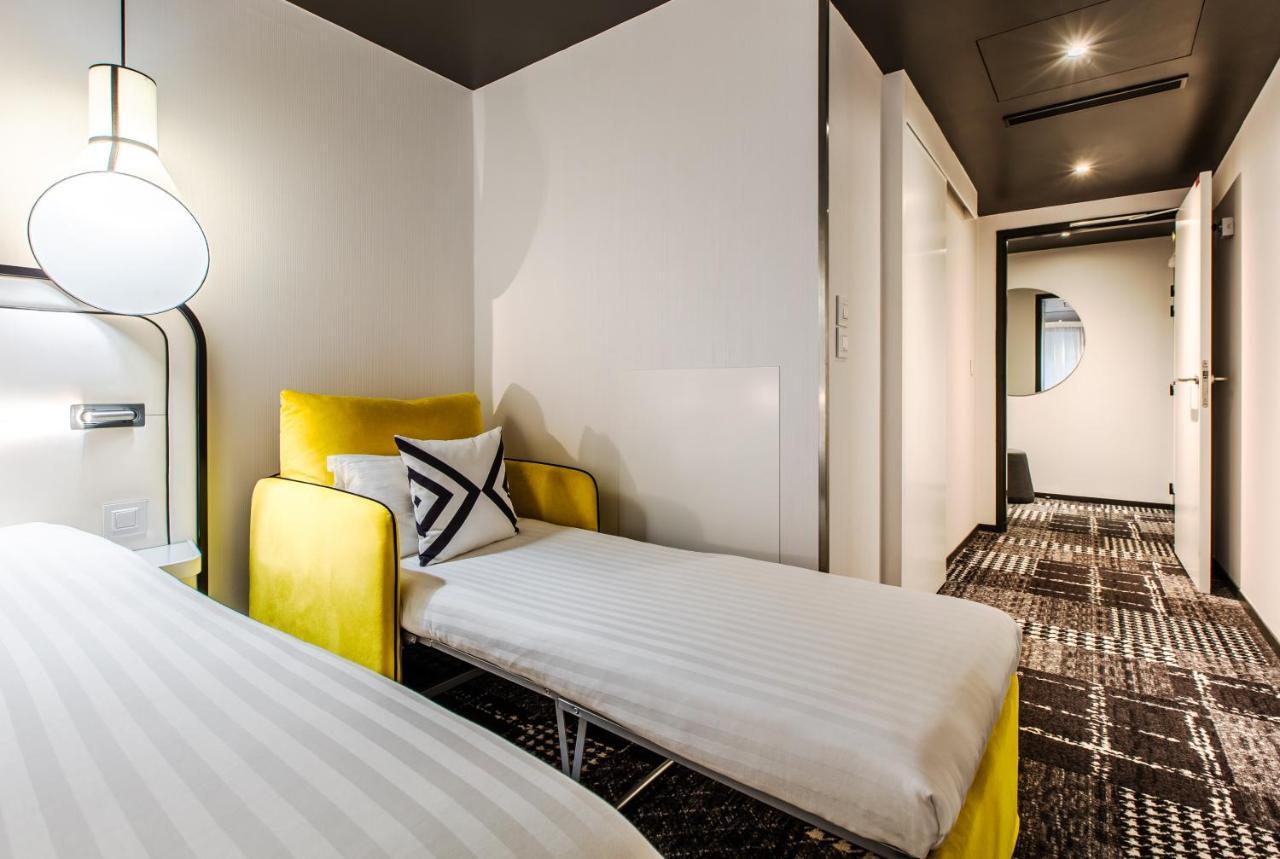 Hotel Ekta Champs Elysees Paris Exterior foto