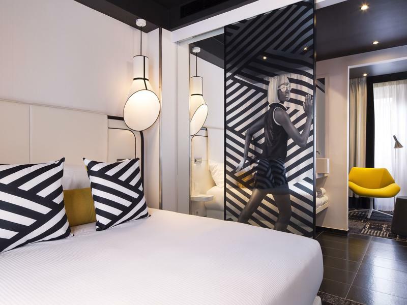 Hotel Ekta Champs Elysees Paris Exterior foto